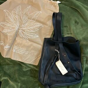 NWT Black Leather Bucket Backpack includes dustbag- Briska by Tigré de Salon